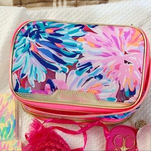 Lilly Pulitzer makeup bag
